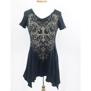 Vocal NWOT Rhinestone embellished top
